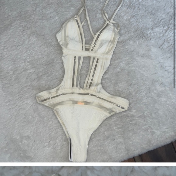 NWT agua bendita moonlight one piece swimsuit - Picture 5 of 6